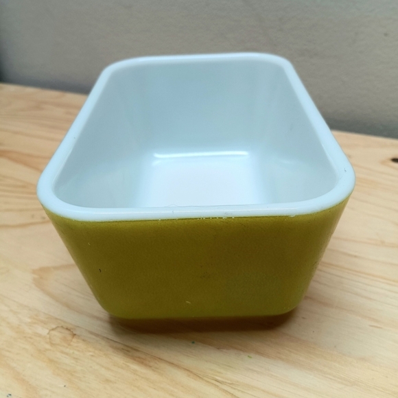 Vintage Green Pyrex Bundle - Picture 5 of 15